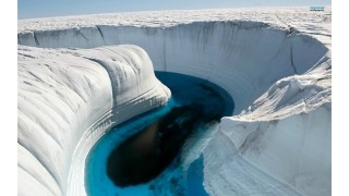 Ice Canyon của đảo Greenland